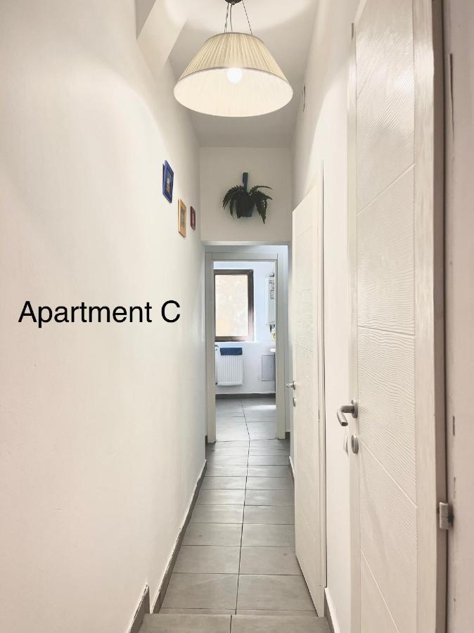 4Friends Apartments Букурещ Екстериор снимка